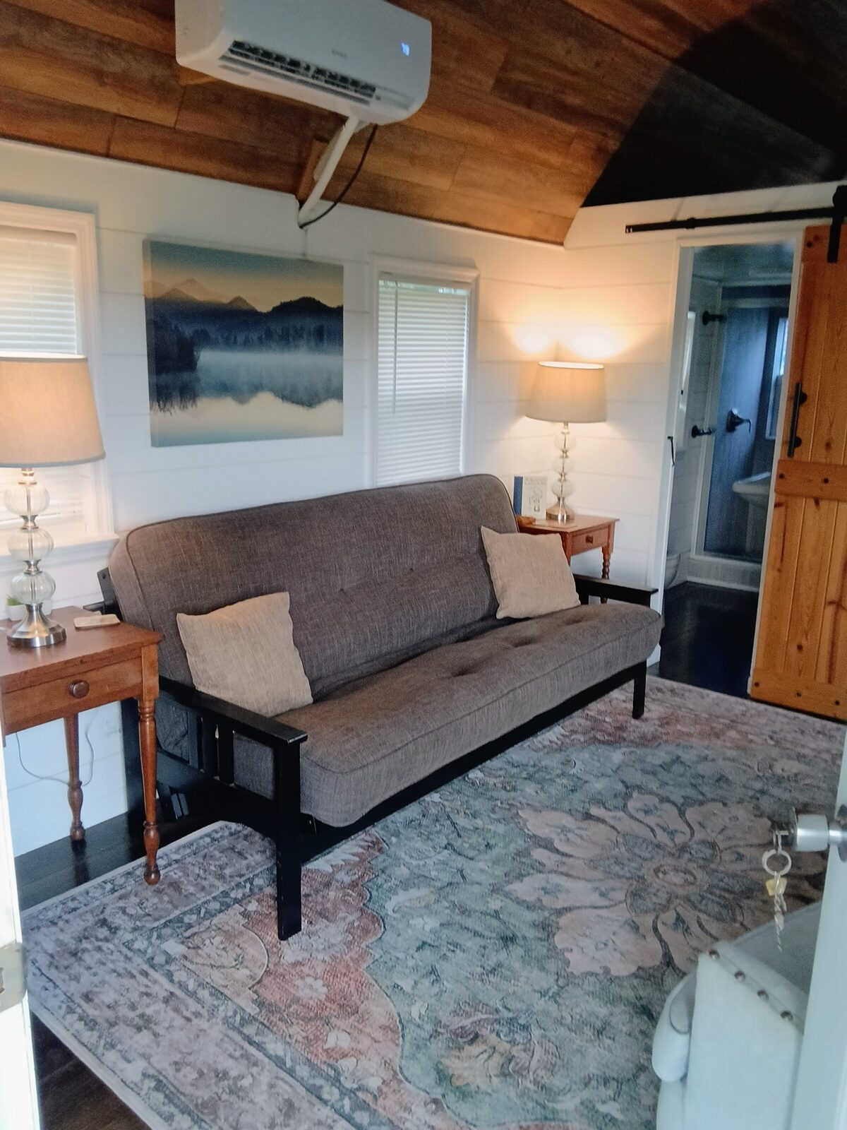 2 Bed, 1 Bath — Luxury Tiny Home — Clean Title photo 4