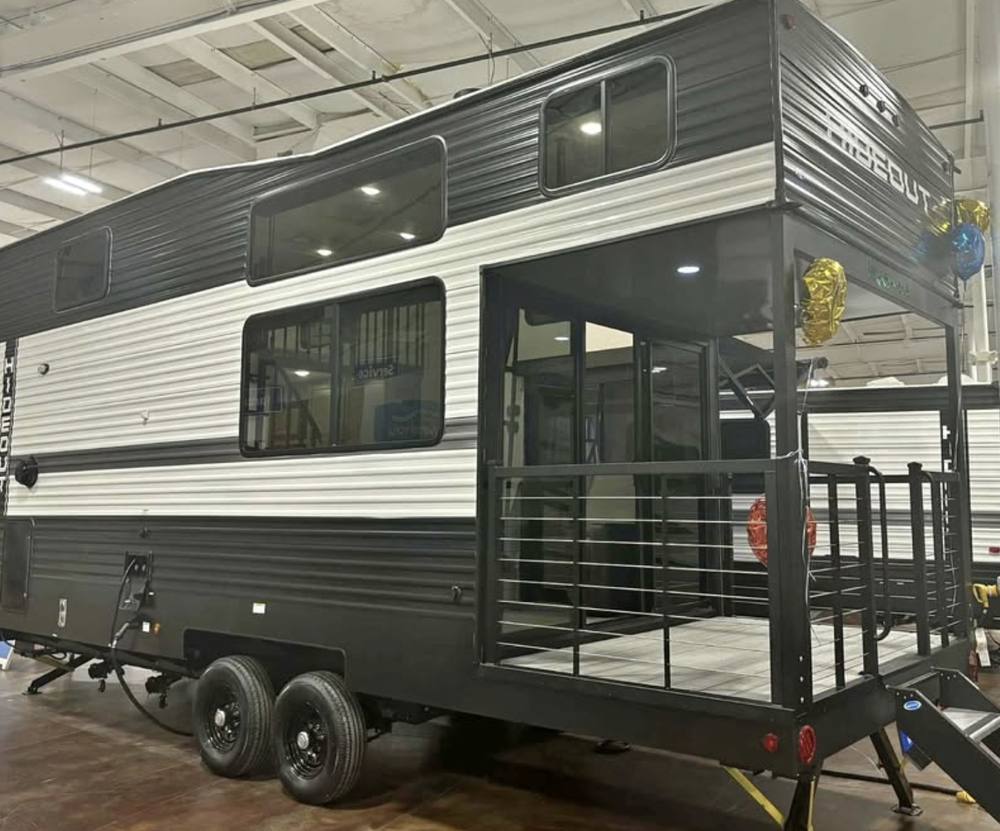2024 Keystone Hideout Destination Trailer photo 1